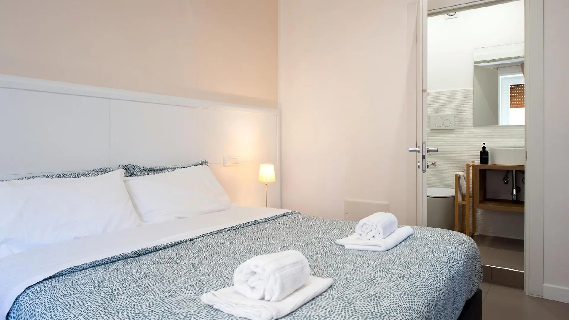 St. Peter Boutique Apt Rome Apartment